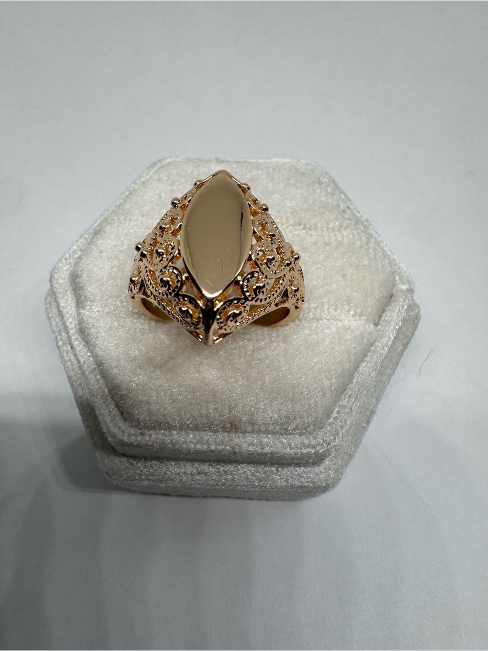 Vintage 14K 585 Rolled Gold Ring Size 8
